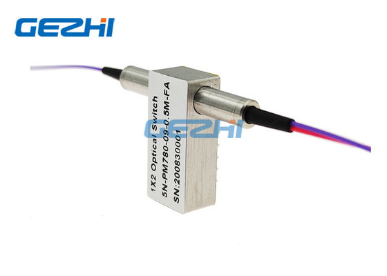 Przełączniki światłowodowe FC / APC 1x2 PM 780nm Polaryzacja